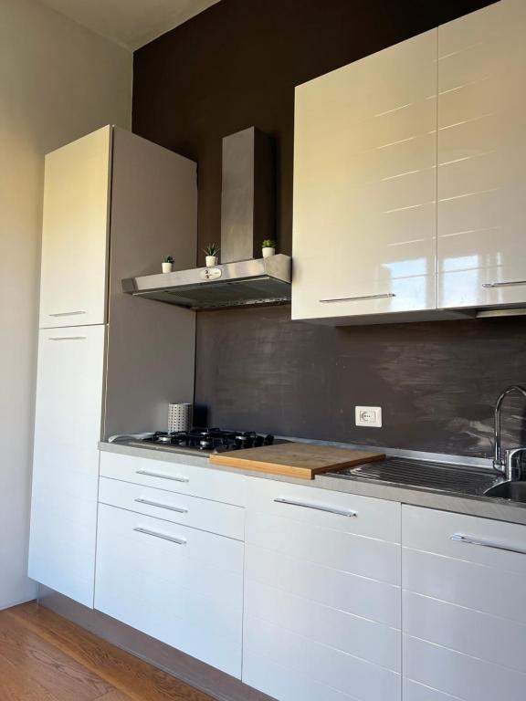 Kuchyň nebo kuchyňský kout v ubytování Terrazza Vanvitelli