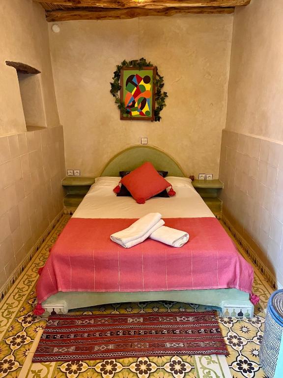 Postel nebo postele na pokoji v ubytování Villa Nouran beldi