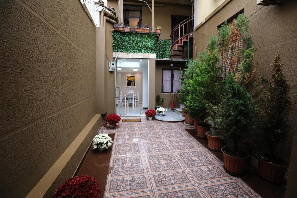 Little Corner Hostel - Imazhi 6