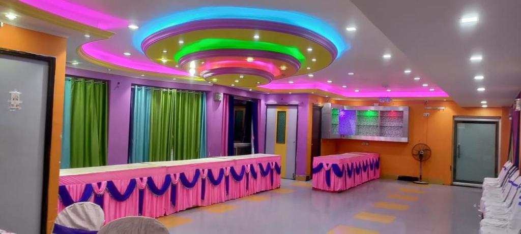 Fotografie z fotogalerie ubytování Tusthi Banquets v destinaci Kalkata