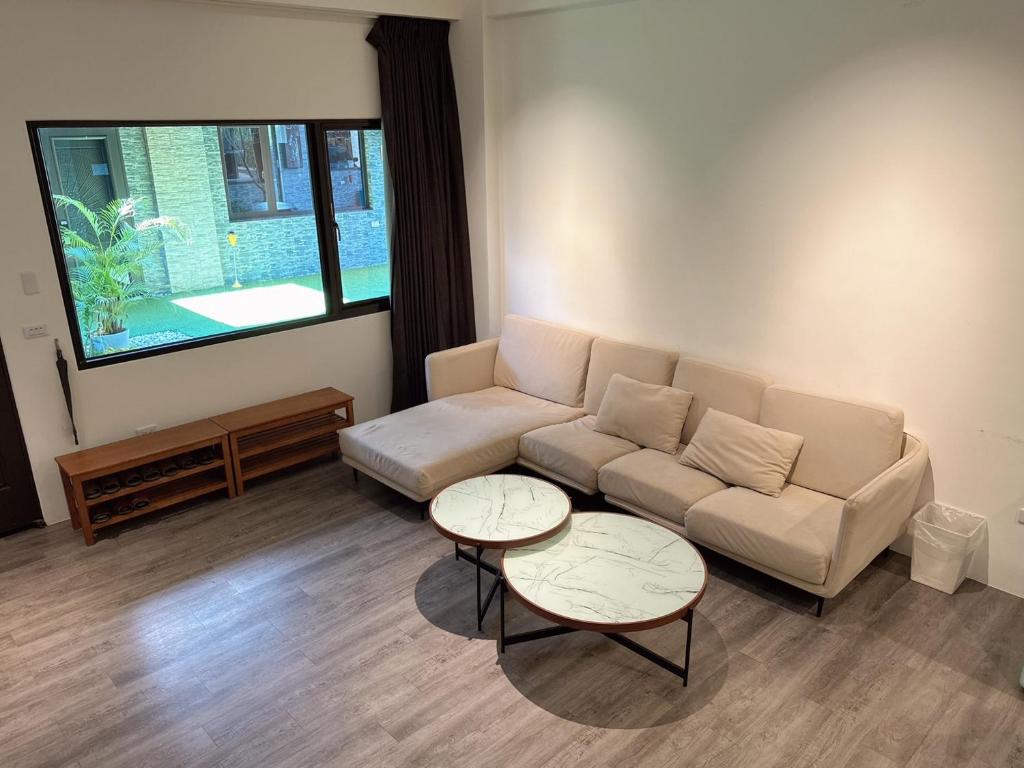 Posezení v ubytování 9 Tan Yuan Homestay