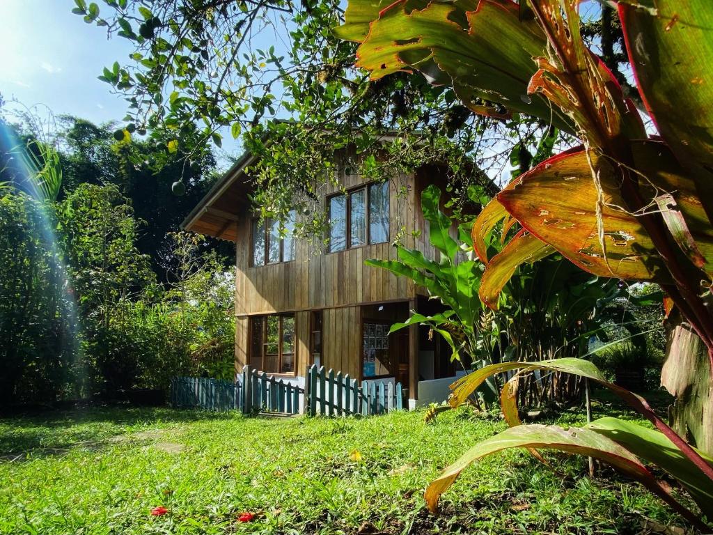 Zahrada ubytování Inti Mindo Hostel
