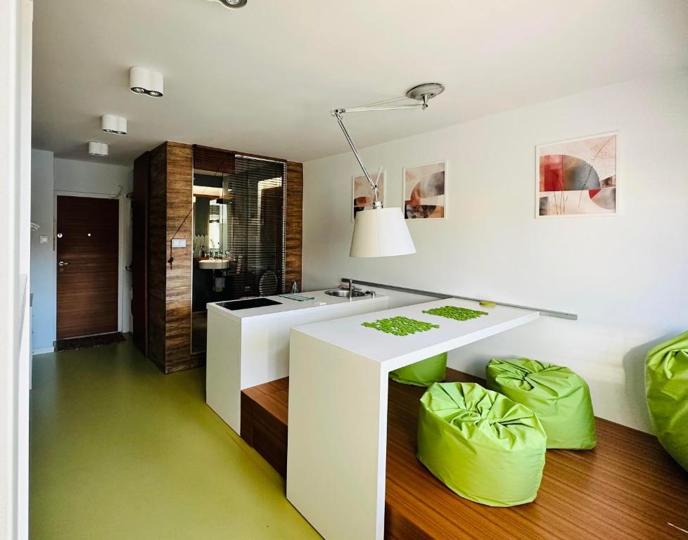 Η κουζίνα ή μικρή κουζίνα στο Smart Apartment Warsaw