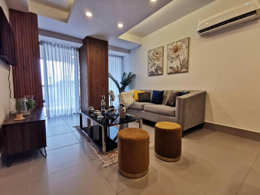 Espacioso y exclusivo 2Hab. Naco, Santo Domingo (precios actualizados 2024)