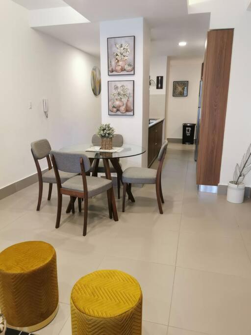 Fotografie z fotogalerie ubytování Espacioso y exclusivo 2Hab. Naco v destinaci Santo Domingo