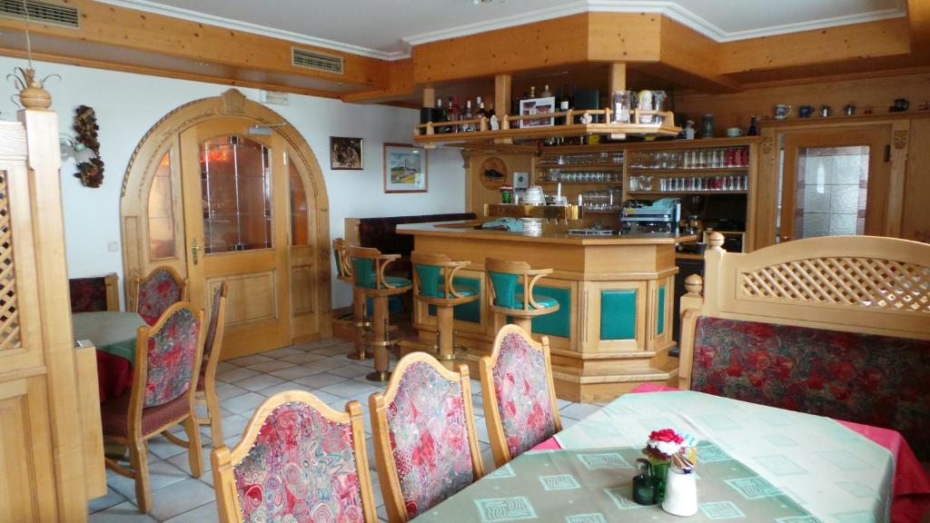 Lounge nebo bar v ubytování Hotel Hörlgut