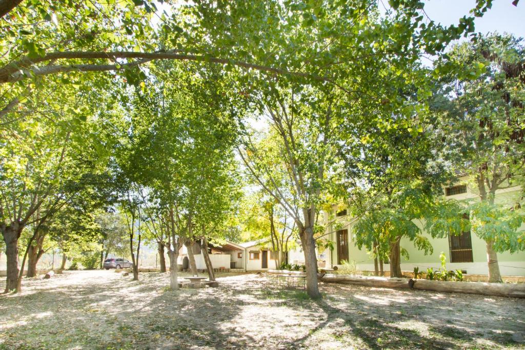 Vonkajšia záhrada v ubytovaní Riera dAgres relax rural grupos