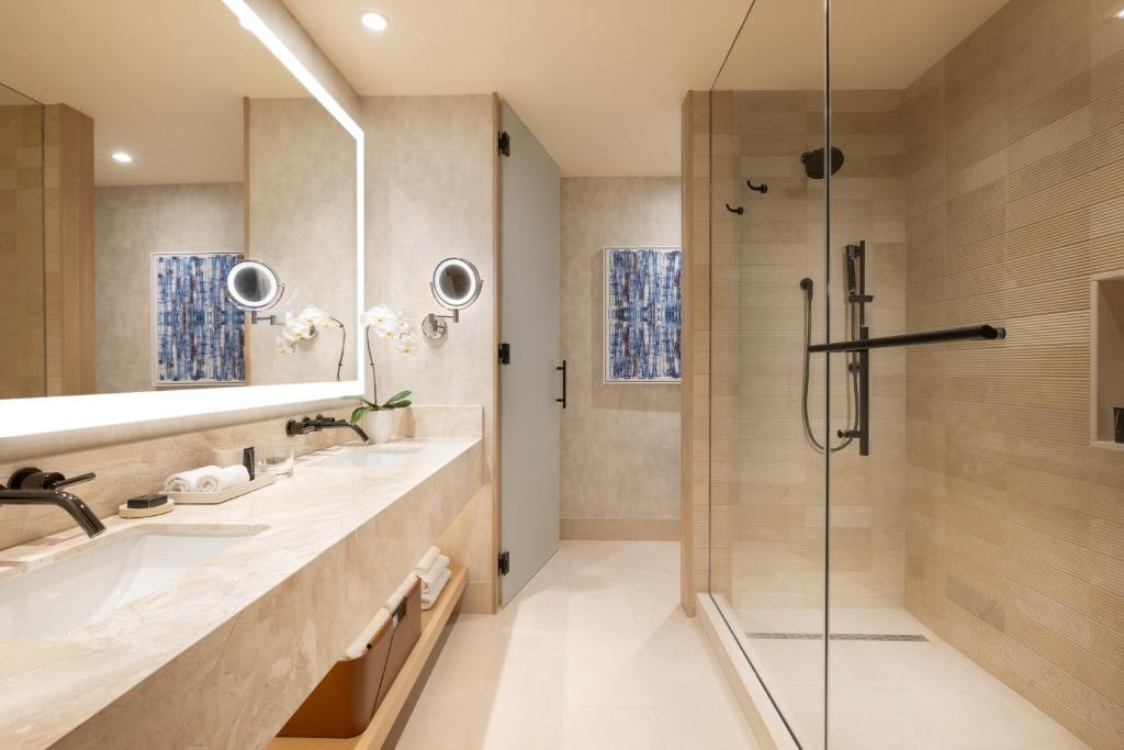 Ein Badezimmer in der Unterkunft Durango Casino &amp; Resort
