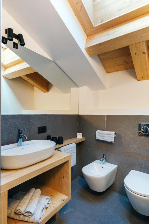 Koupelna v ubytování Chalet M