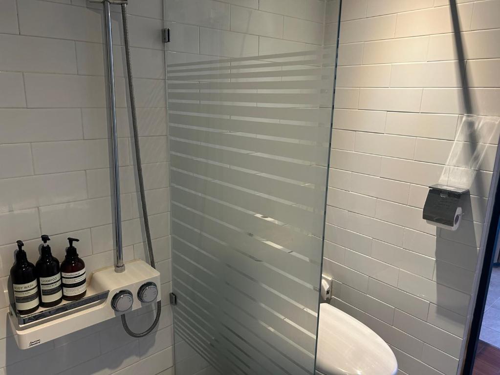 Koupelna v ubytování Elysia Boutique Hotel
