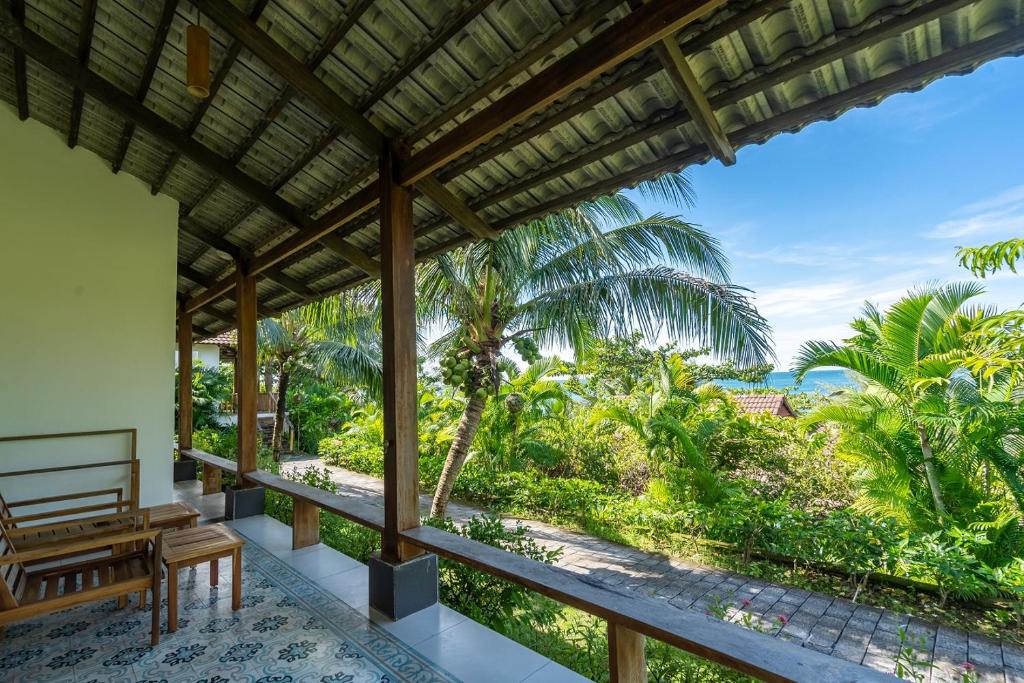 Biệt thự Nhìn ra Biển.