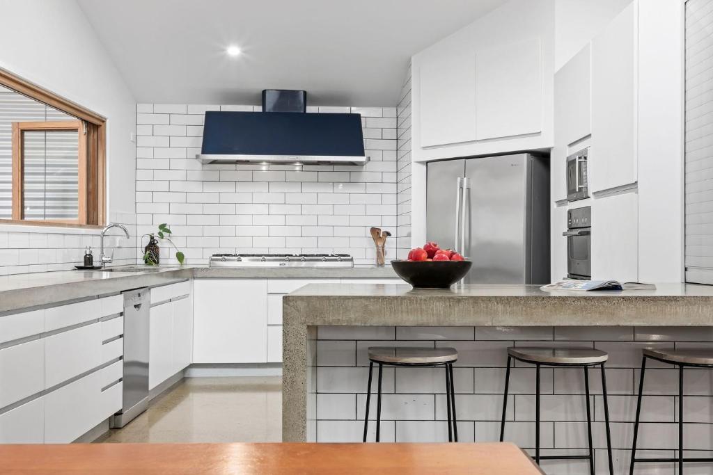 Gallery image of Beach House on Fellows in Point Lonsdale
