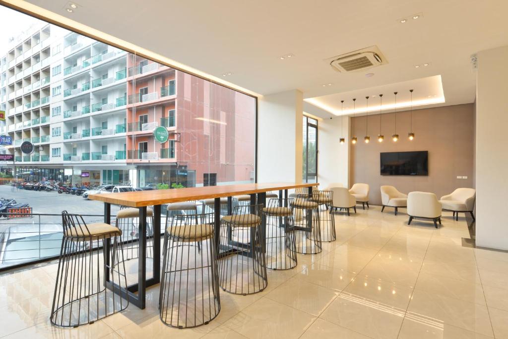 Grace Patong Hotel - Resim 6