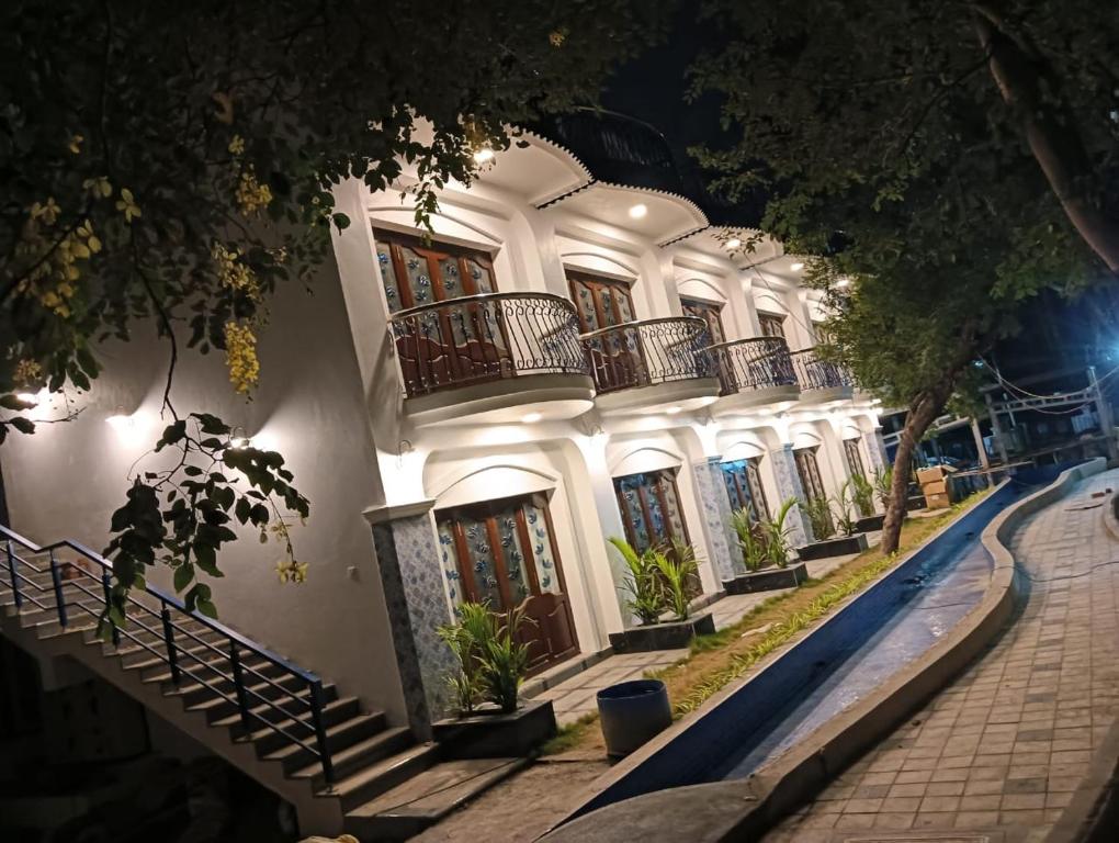 Budova, kde se hotel nachází