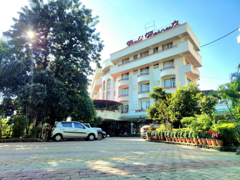 Bangunan di mana terletaknya hotel