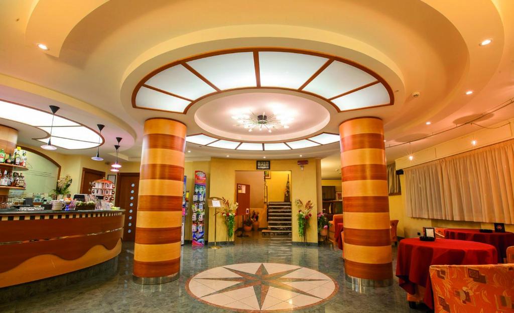 Vstupní hala nebo recepce v ubytování Hotel Cavour