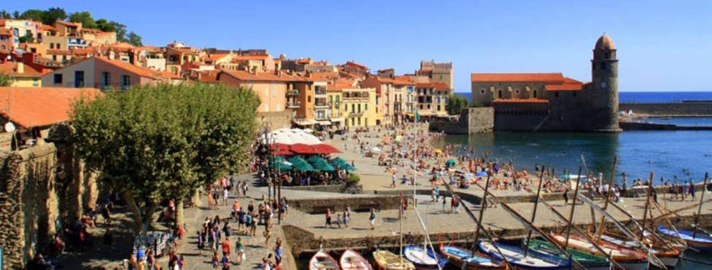 Fotografia z galérie ubytovania 4PA35 -EX -Appartement dans résidence avec piscine v destinácii Collioure