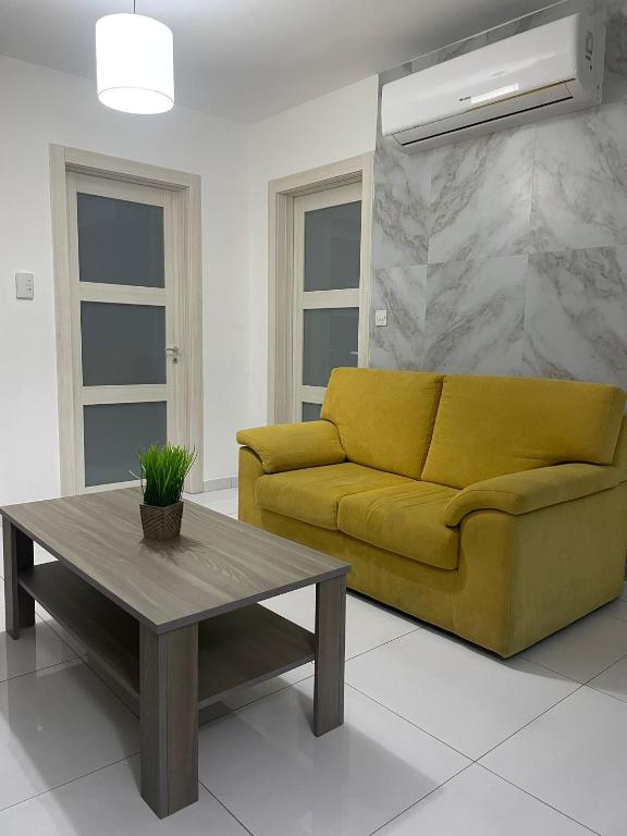 Posezení v ubytování Msida Suites