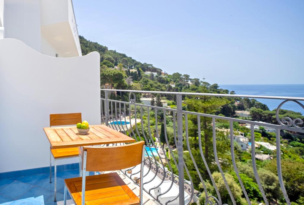 Hotel La Floridiana - Deluxe Zimmer Top Stock Mit Balkon Mit Meerblick