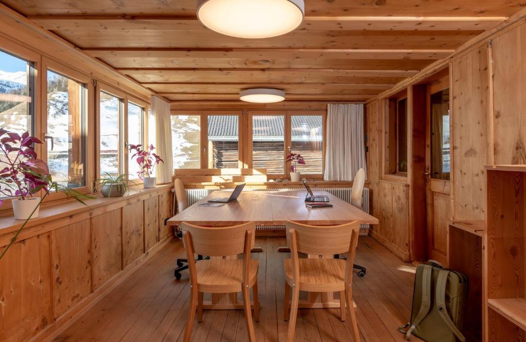 Fotografie z fotogalerie ubytování Hotel Restaurant Capricorns v destinaci Wergenstein