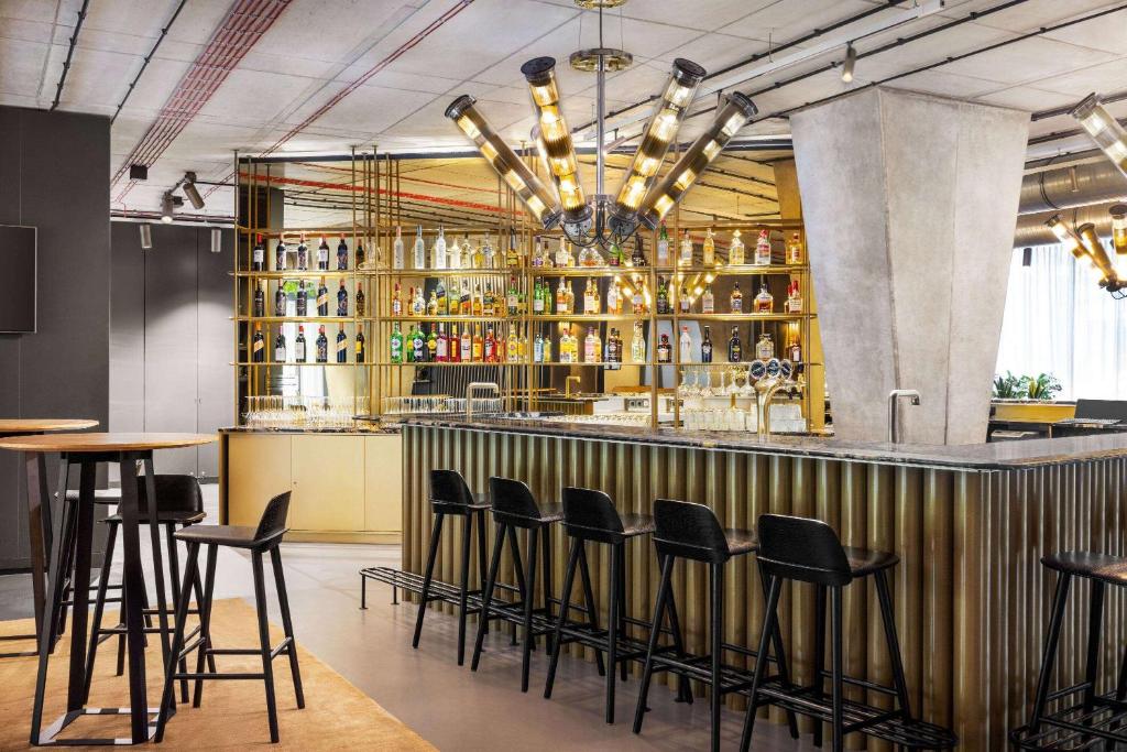 O lounge ou bar de Vienna House by Wyndham Mokotow Warsaw