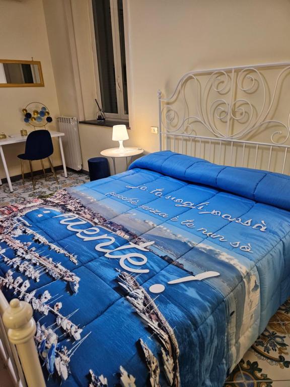 Llit o llits en una habitació de Maison Nonna Raffaela a Toledo