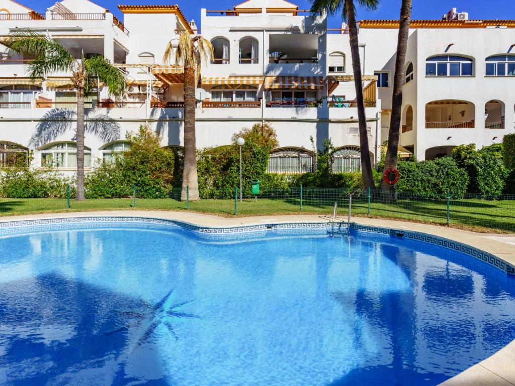 Bazén v ubytovaní Apartment Los Nadales by Interhome alebo v jeho blízkosti