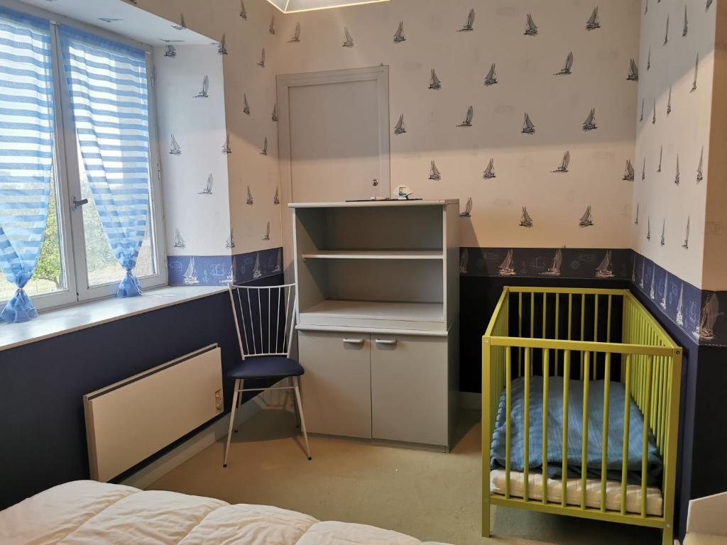 Kuchyňa alebo kuchynka v ubytovaní Holiday Home La maison bleue by Interhome
