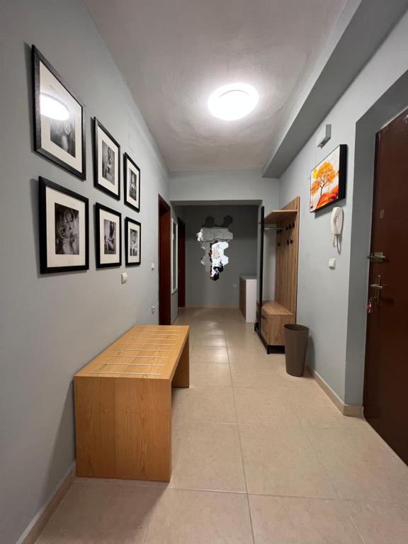Fotografie z fotogalerie ubytování Apartment in Skanderbeg Square - Tirana Center 2 v destinaci Tirana