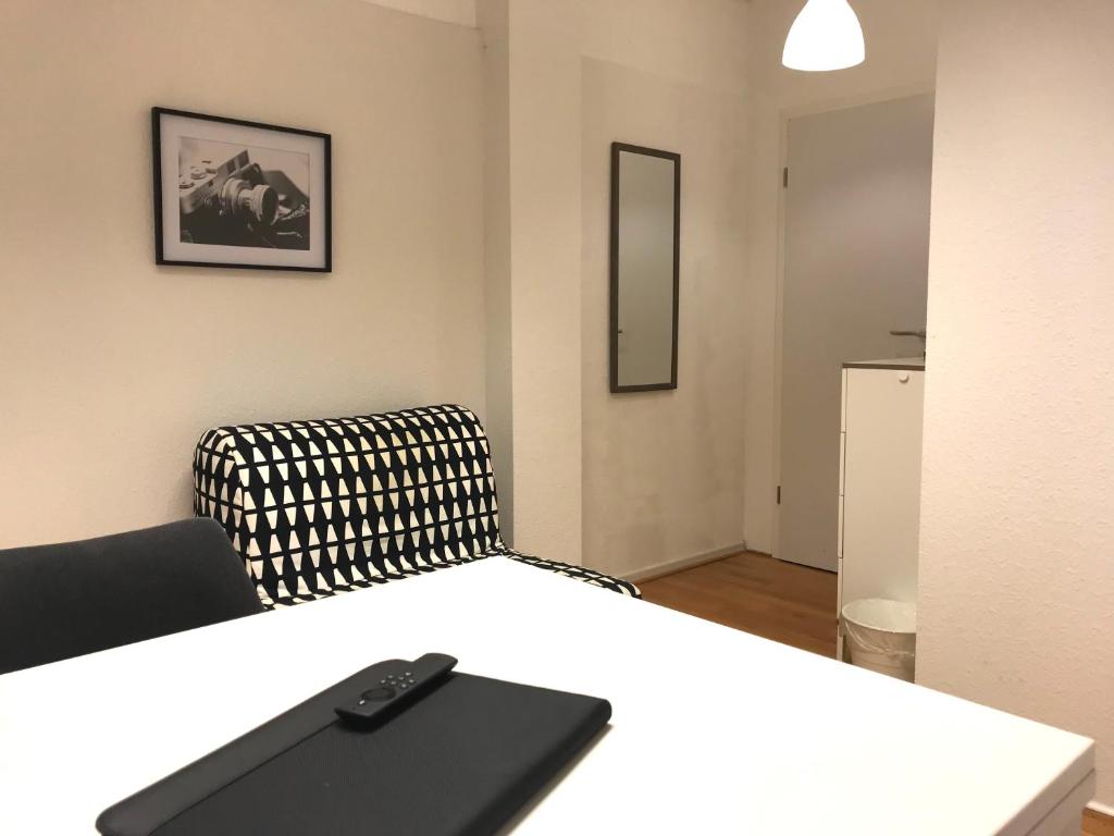 Postel nebo postele na pokoji v ubytování Relax Aachener Boardinghouse Budget
