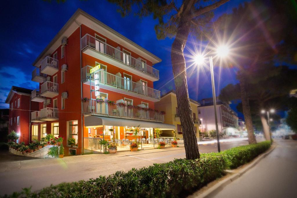 Budova, kde se hotel nachází