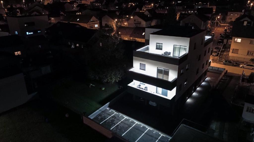 Hugo apartments - 19