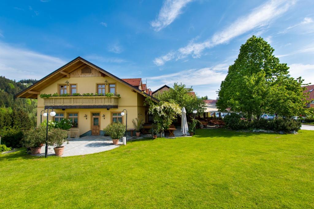 Zahrada ubytování Guesthouse Smogavc