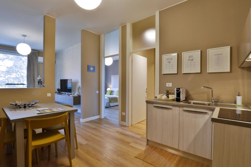 Como Lake Suites - 10