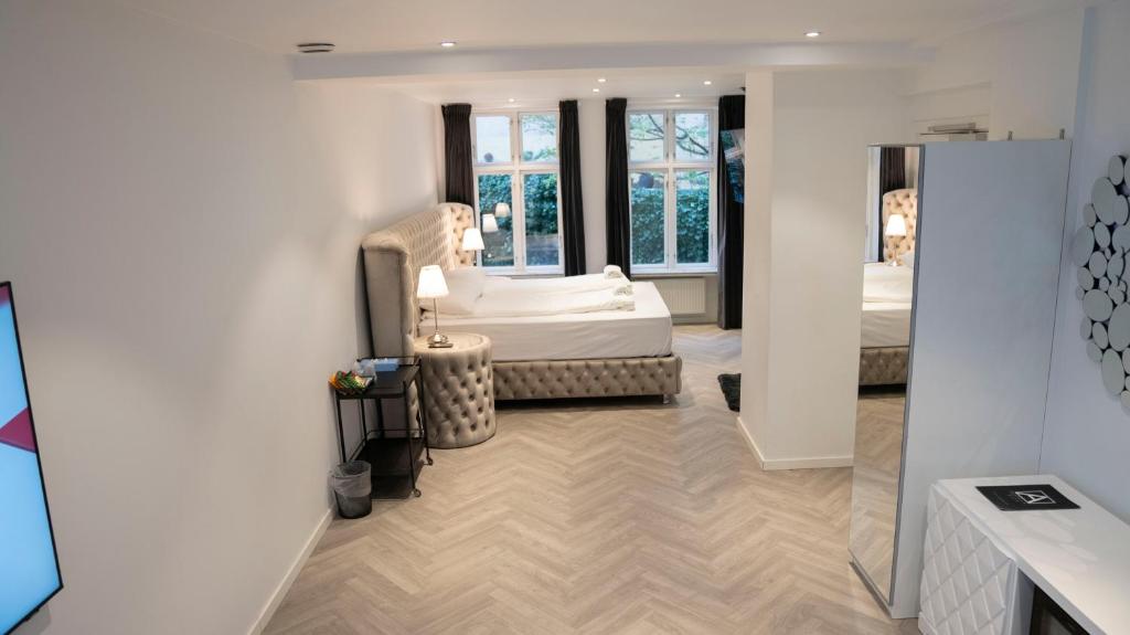 A Hotels City - Resim 44