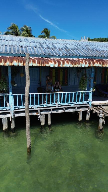 Fotografie z fotogalerie ubytování Firefly Guesthouse v destinaci Koh Rong Island