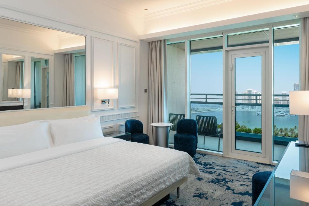 Le Meridien Mina Seyahi Beach Resort & Waterpark - Deluxe Sea View With Balcony, 1 King