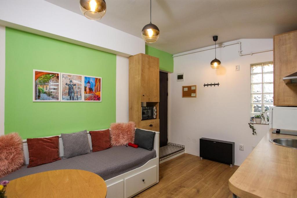 Posezení v ubytování Mill Central Apartment