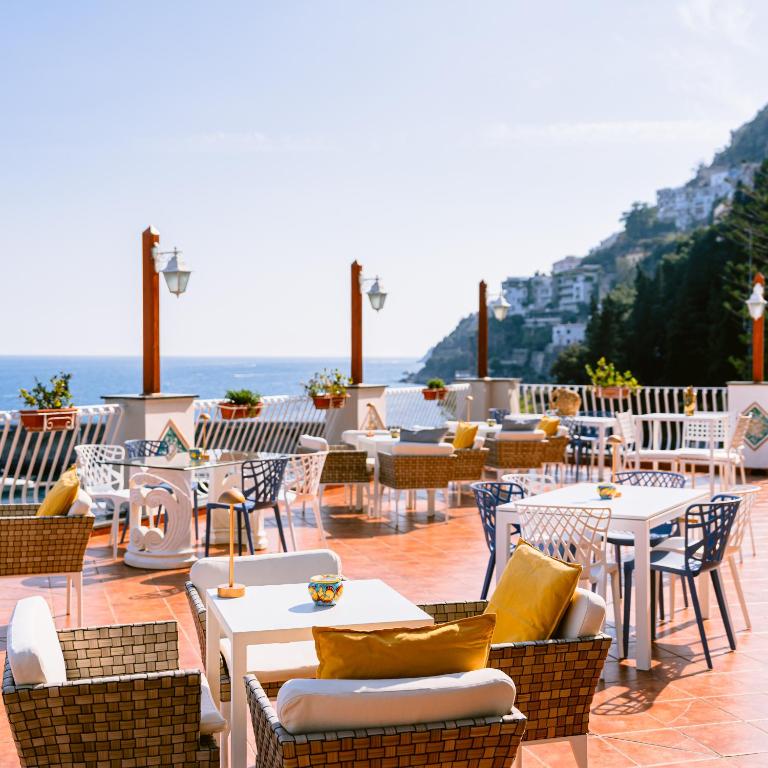 Hotel La Bussola photo