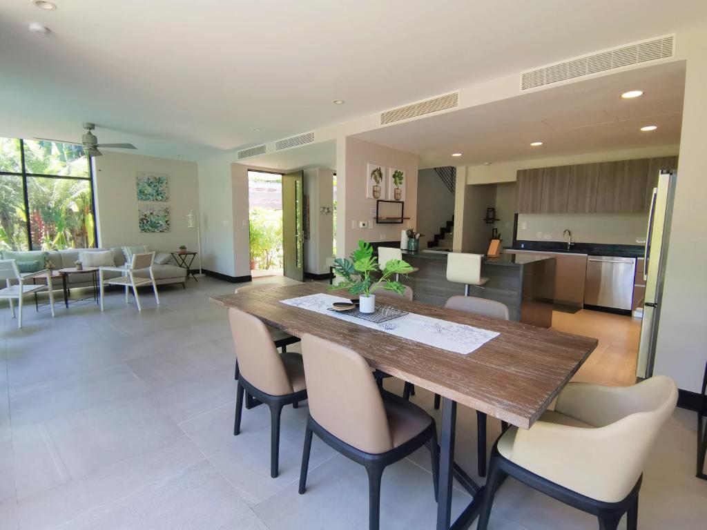 Terraces at San Martin: Villa Gala Luxury 3BR, 2.5BT Near Uvita!, Uvita –  Ενημερωμένες τιμές για το 2023