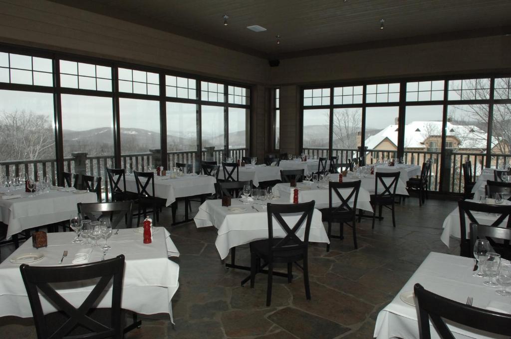 Restaurace v ubytování Cap Tremblant Mountain Resort