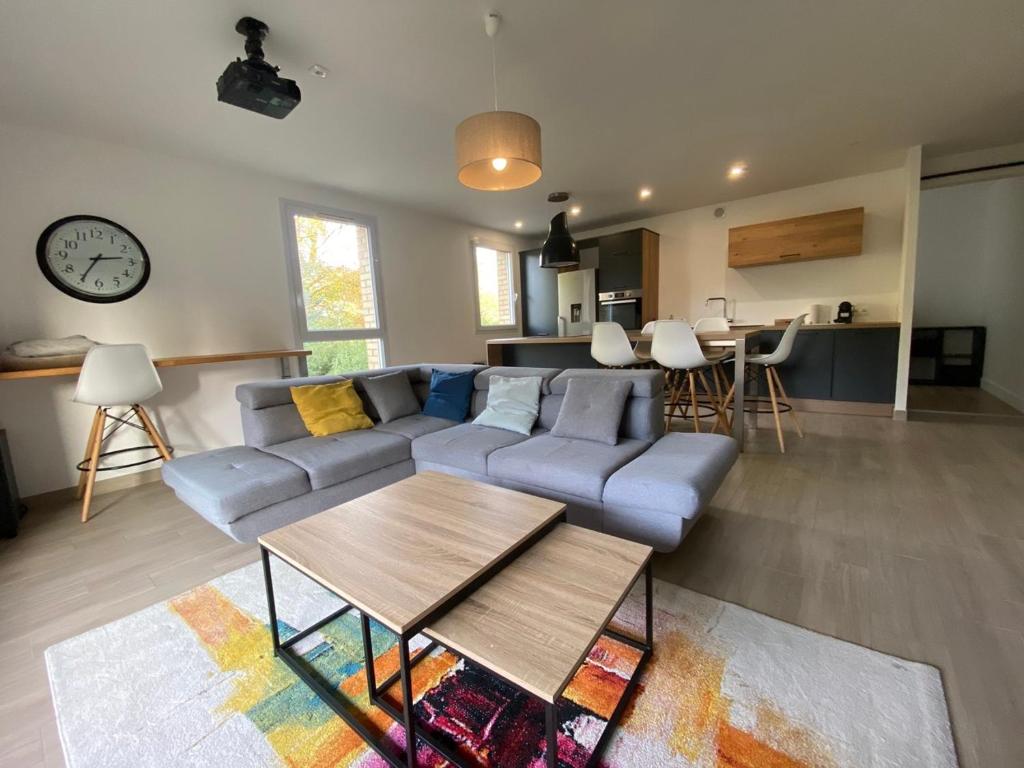 Photo de la galerie de l'établissement La Bagagerie by Concierge City, à Lille