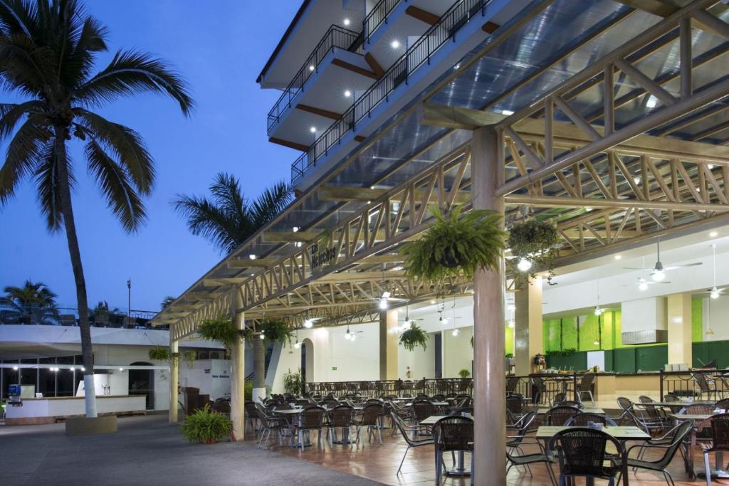 Restaurace v ubytování Costa Club Punta Arena - Desayuno buffet incluido