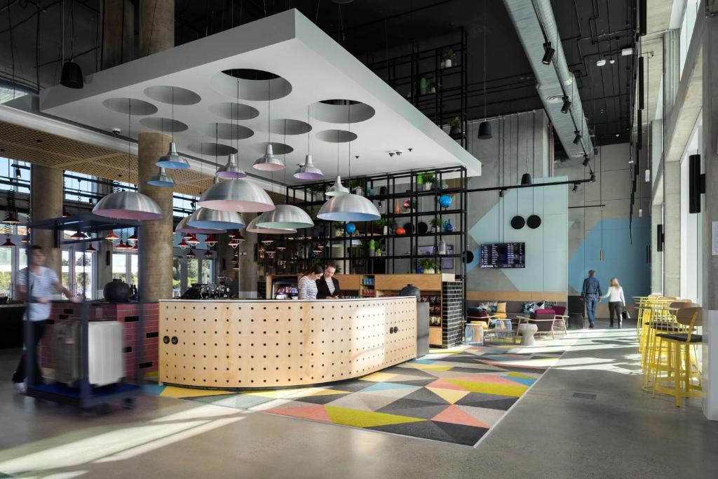 Atura Adelaide Airport - Resim 10