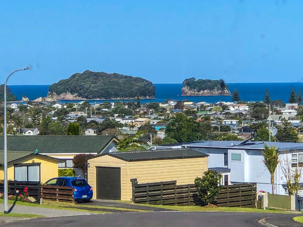 Hosts on the Coast Tranquillity on the Hill, Whangamata Updated