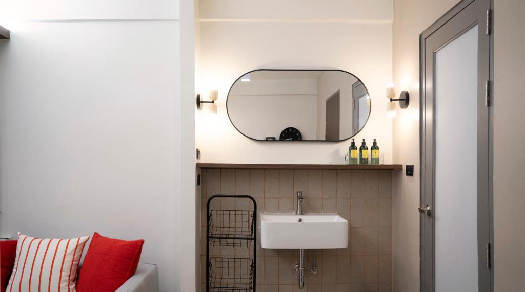 Theme Stories - Boutique Guesthouse - Quarto Quádruplo Conforto
