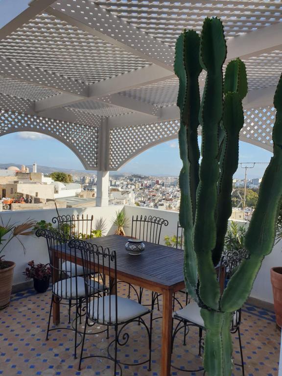Balkón nebo terasa v ubytování Dar Sami, Riad Bab Kasbah