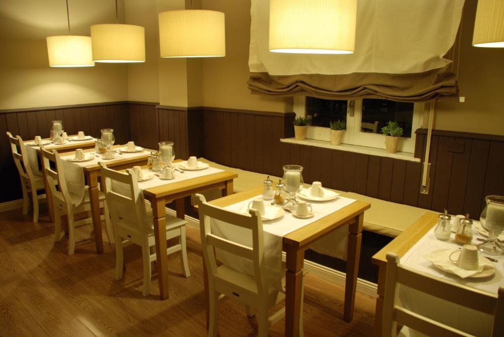 Restaurant o un lloc per menjar a Maxim