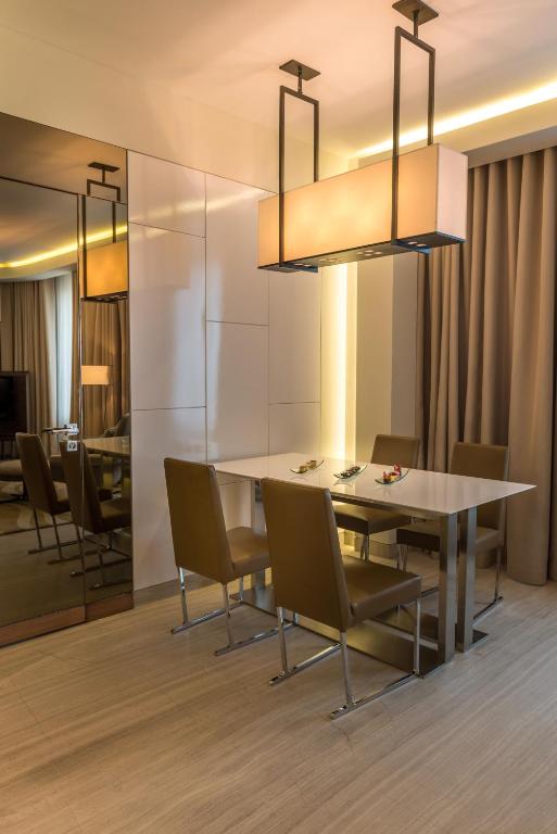 Fotografie z fotogalerie ubytování Towers Rotana - Dubai v Dubaji