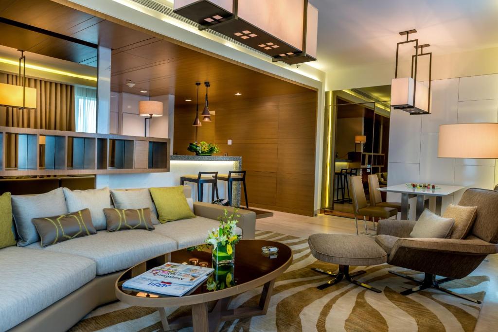 Posezení v ubytování Towers Rotana - Dubai